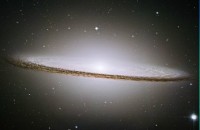/album/kousky-vesmiru/galaxie-klobouk-jpg/